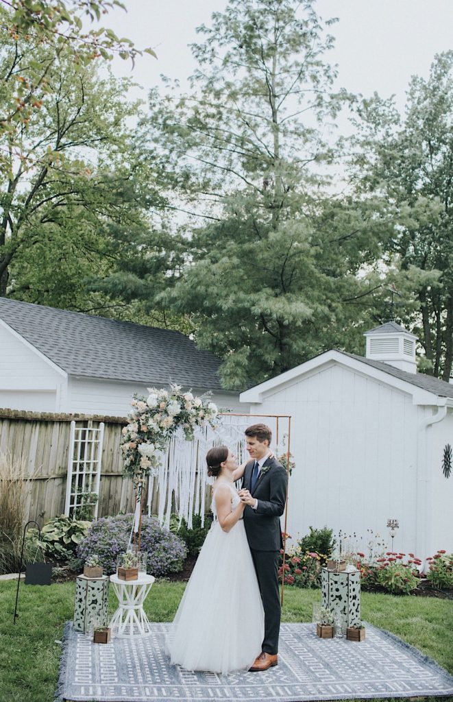 Intimate-Glen-Ellyn-Backyard-Wedding