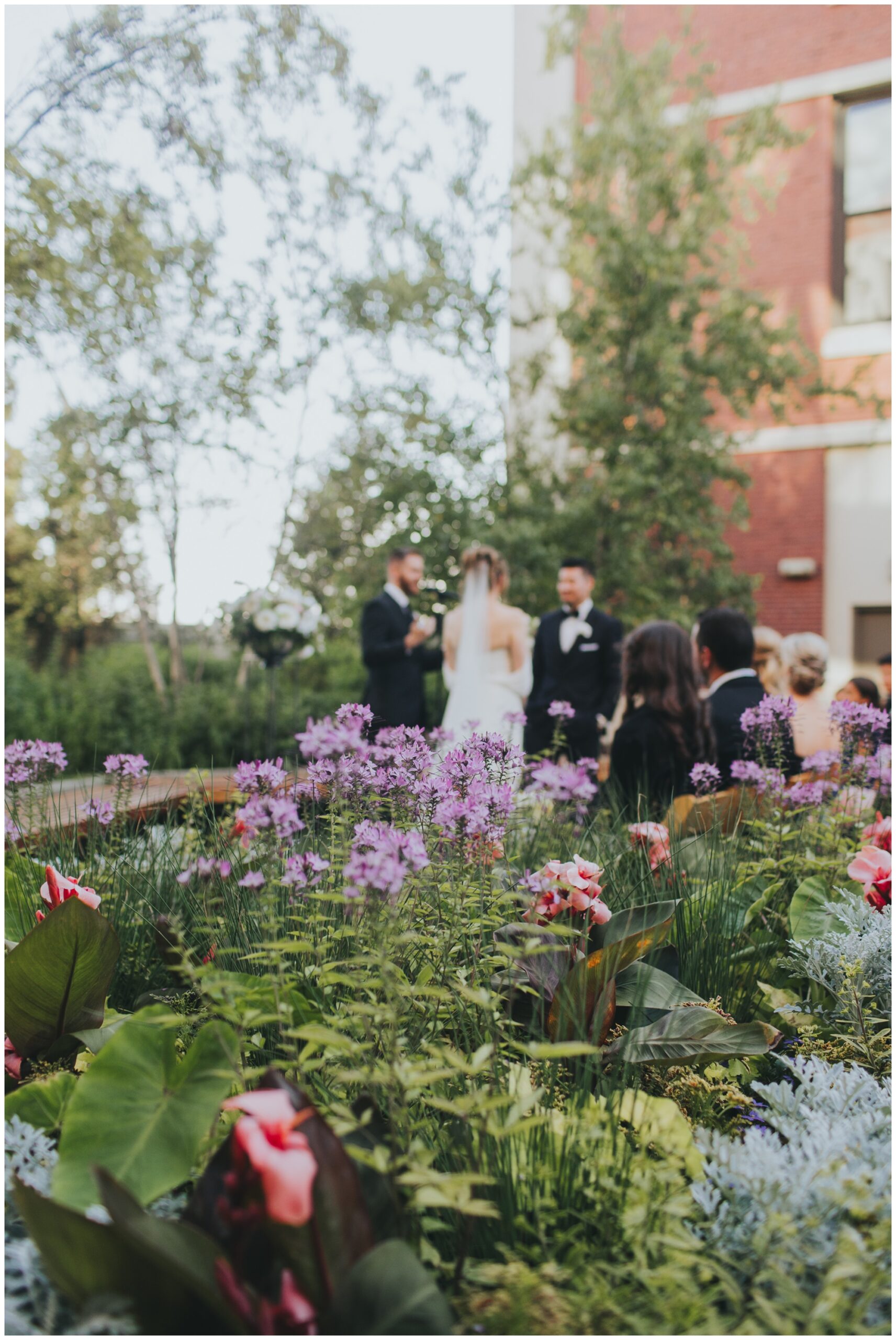 wedding at Greenhouse Loft Chicago skygarden