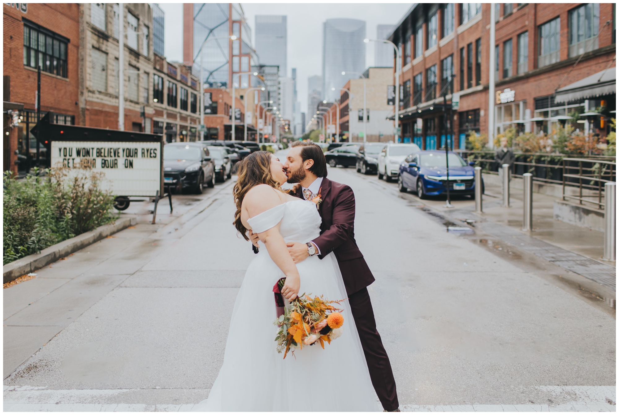 wedding photos around West Loop Chicago