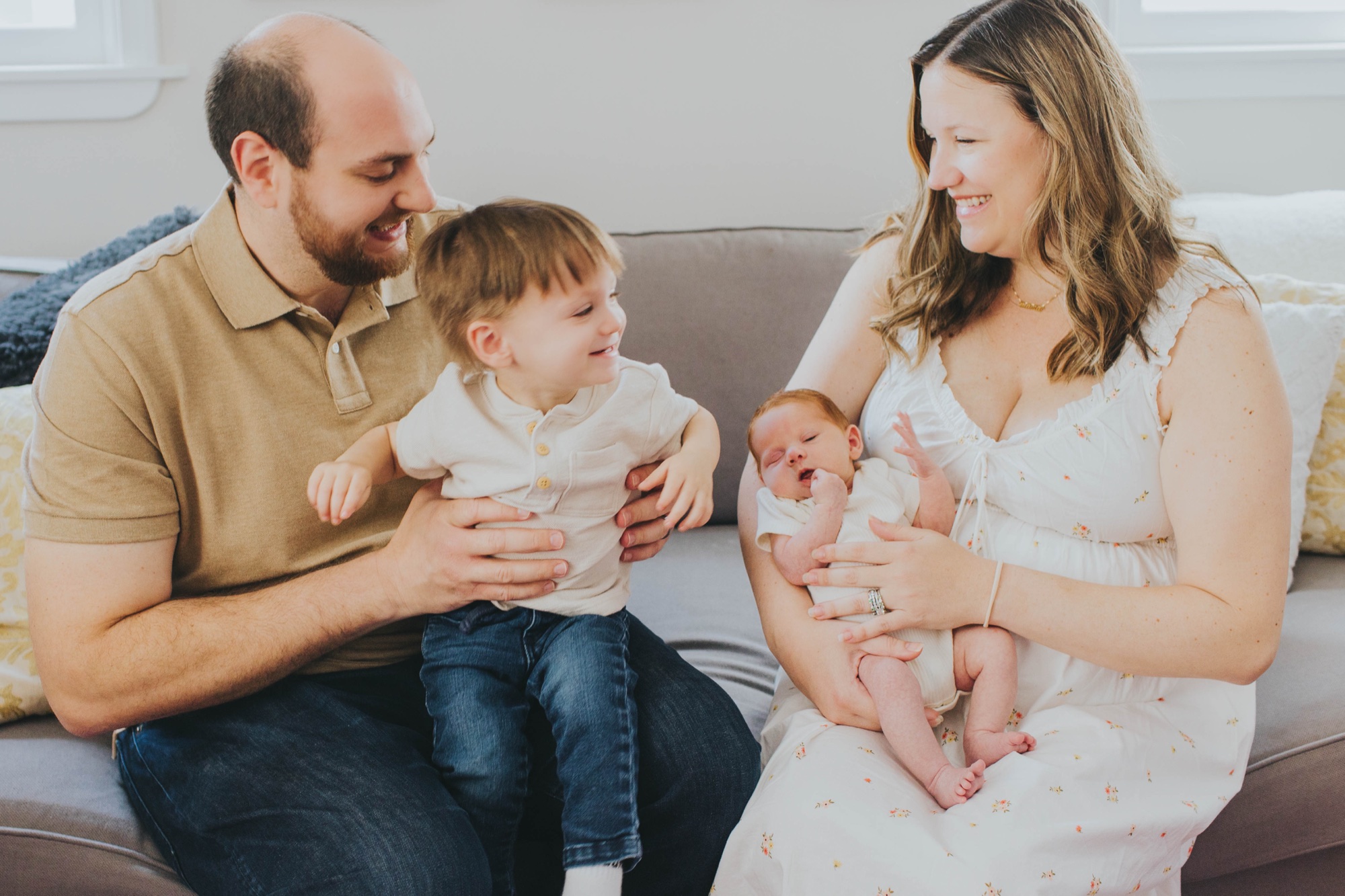 home newborn photography chicago