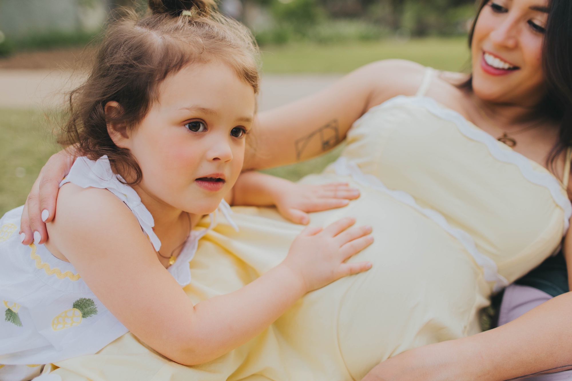 tulip field maternity session in Lilacia Park Lombard