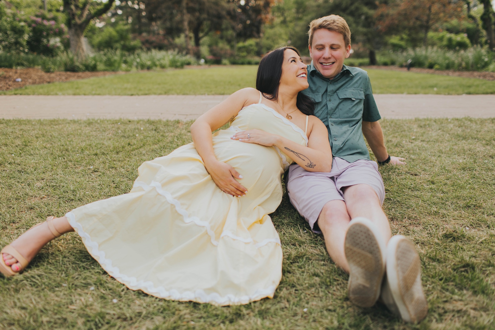 maternity session with family