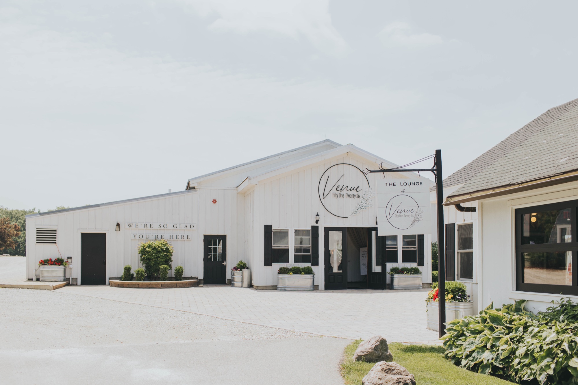wedding at Venue 5126 in Oswego, Illinois, photographed by Meg Adamik Creative