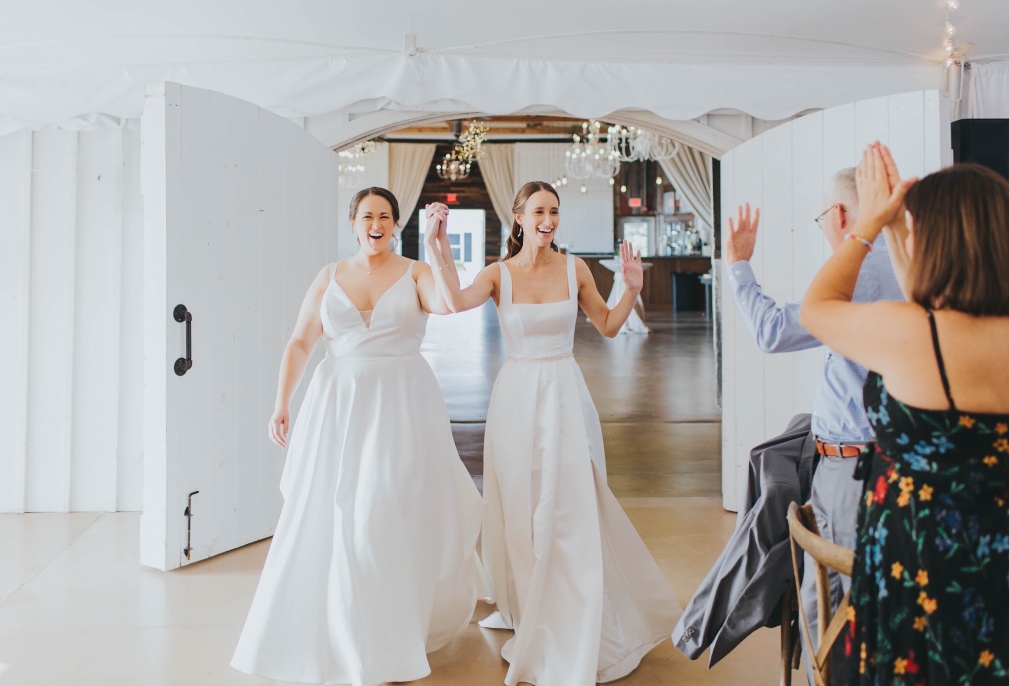 wedding at Venue 5126 in Oswego, Illinois, photographed by Meg Adamik Creative