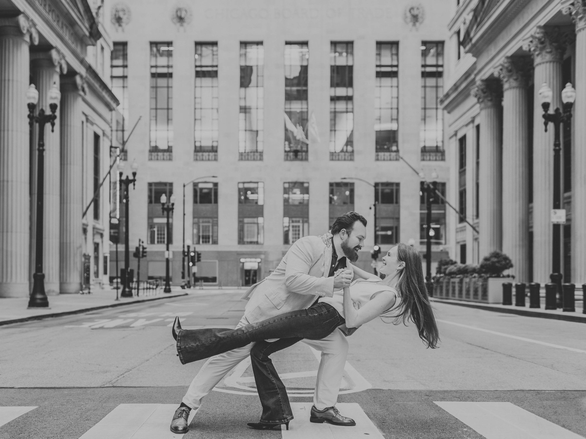 how to feel comfortable in engagement photos
