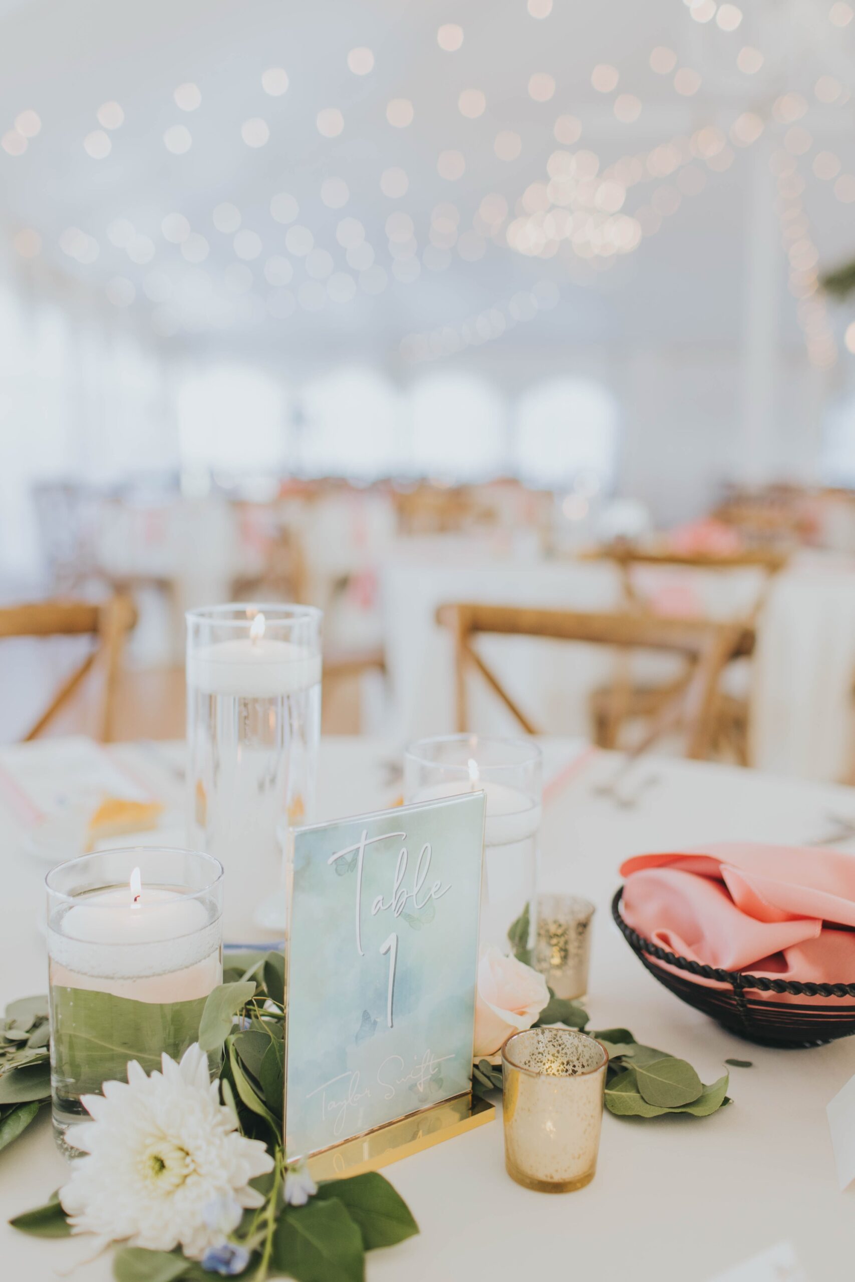 Meg Adamik Creative, Oswego, Illinois, Western Chicago suburbs wedding photographer