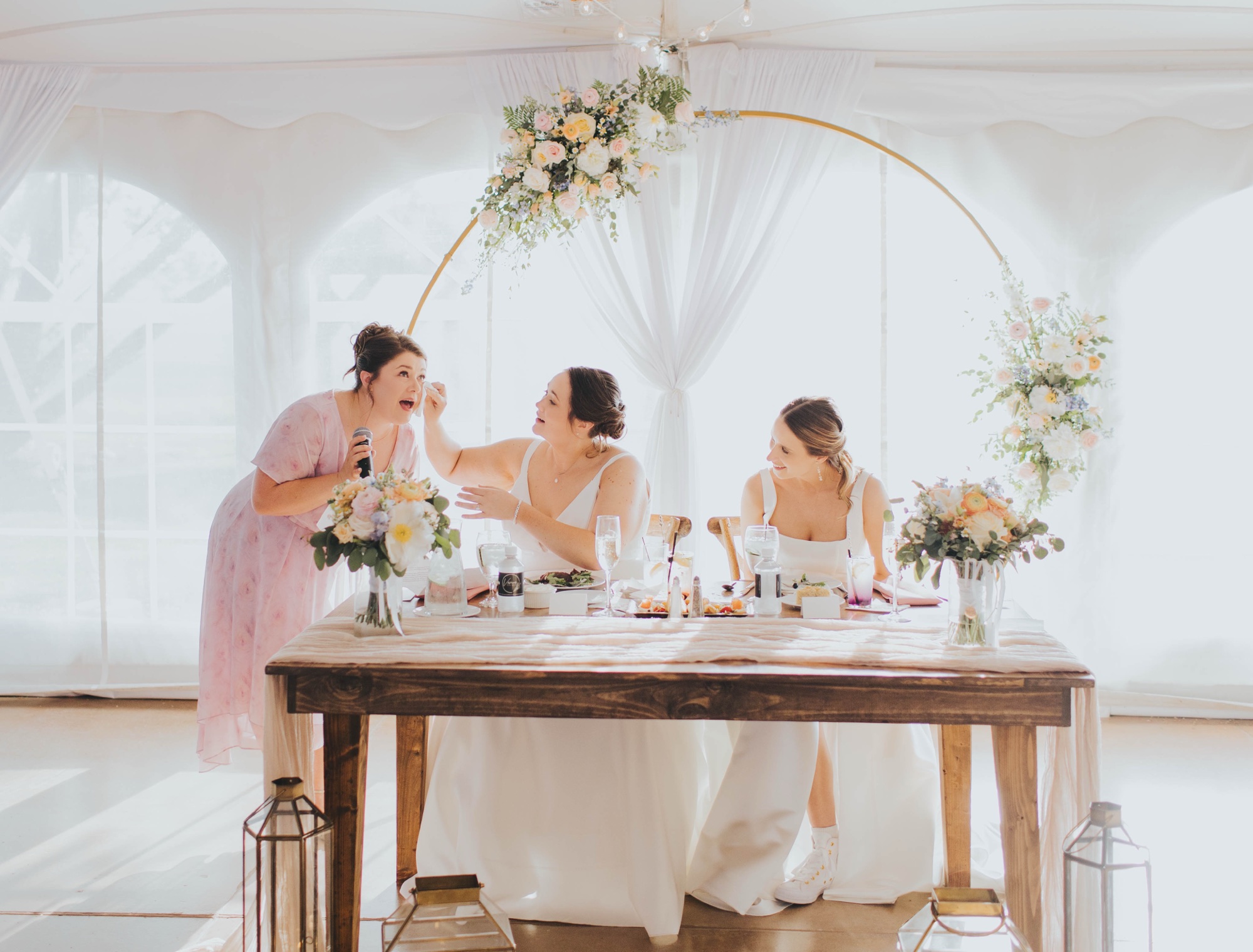 wedding at Venue 5126 in Oswego, Illinois, photographed by Meg Adamik Creative