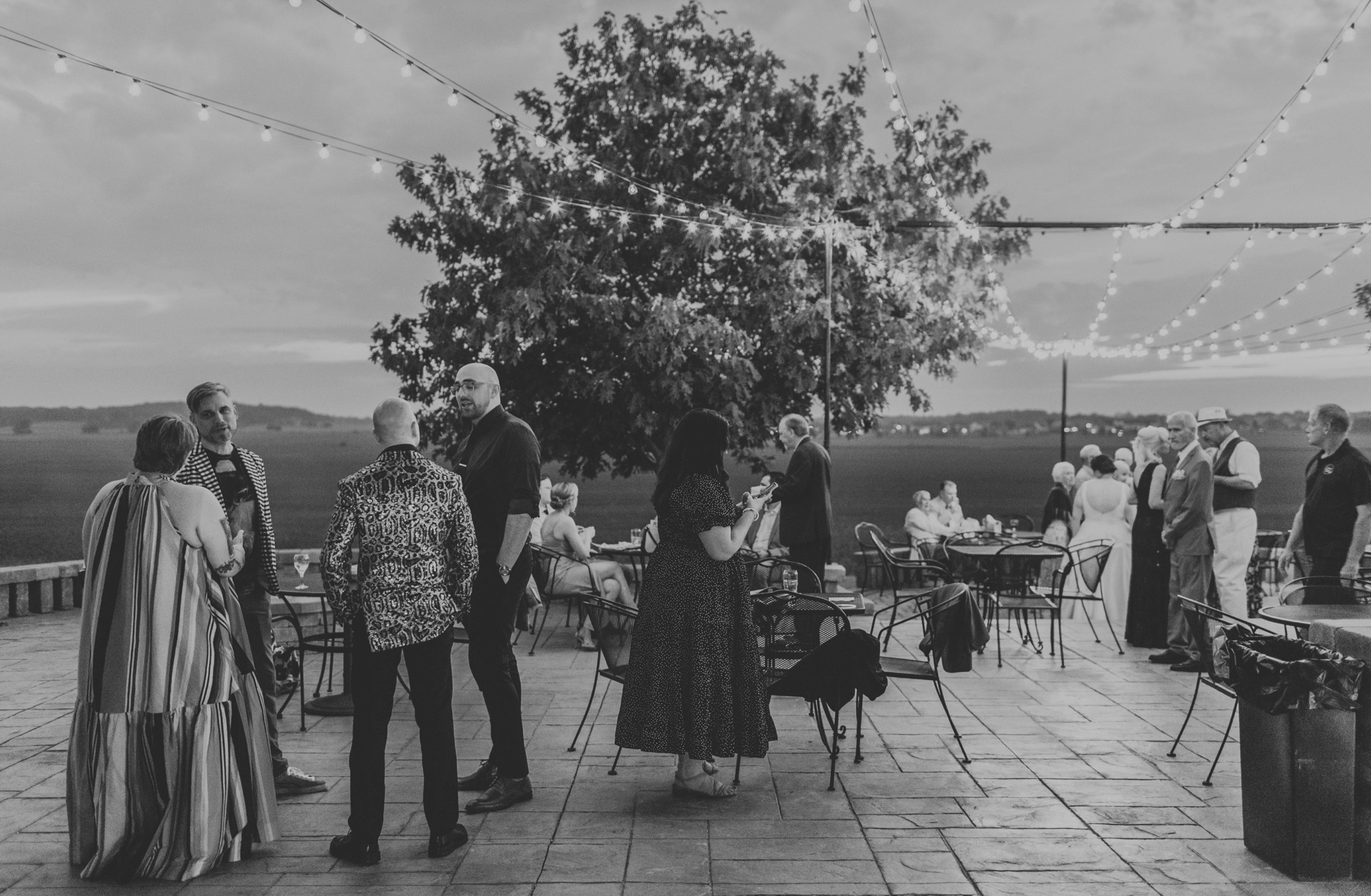 Meg Adamik Creative, Oswego, Illinois, Western Chicago suburbs wedding photographer