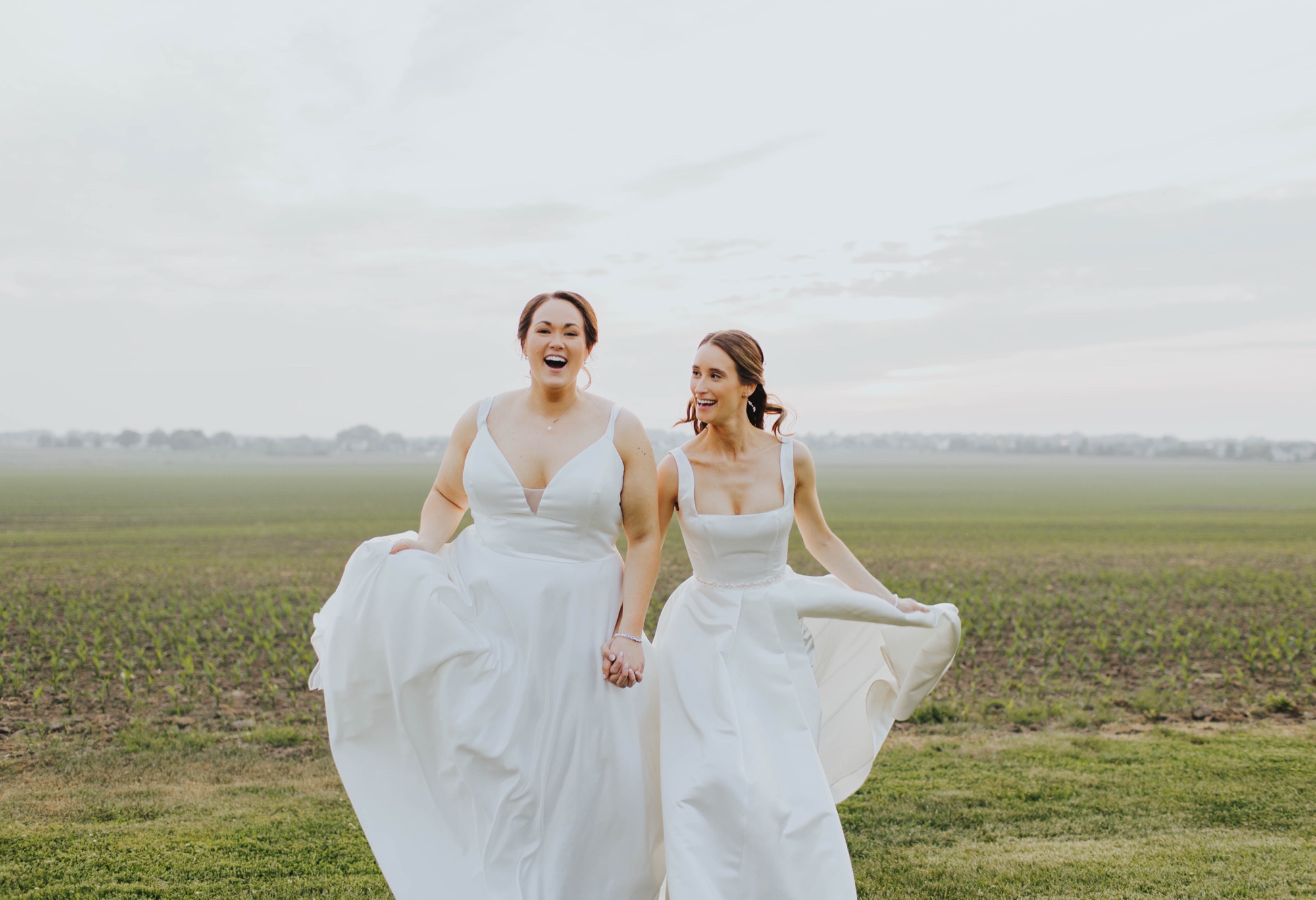 Intimate Venue 5126 wedding photographed by Meg Adamik Creative