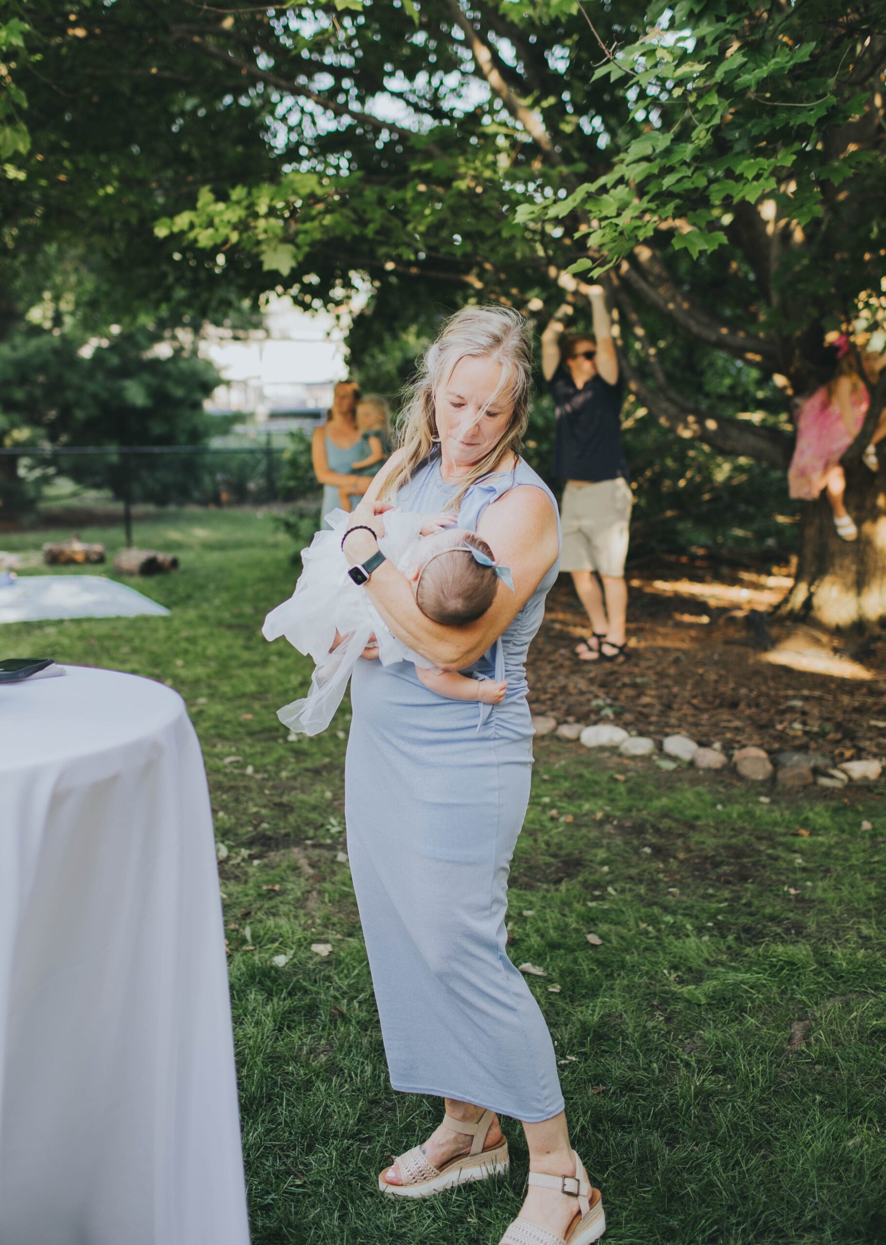 how to plan a wedding with kids