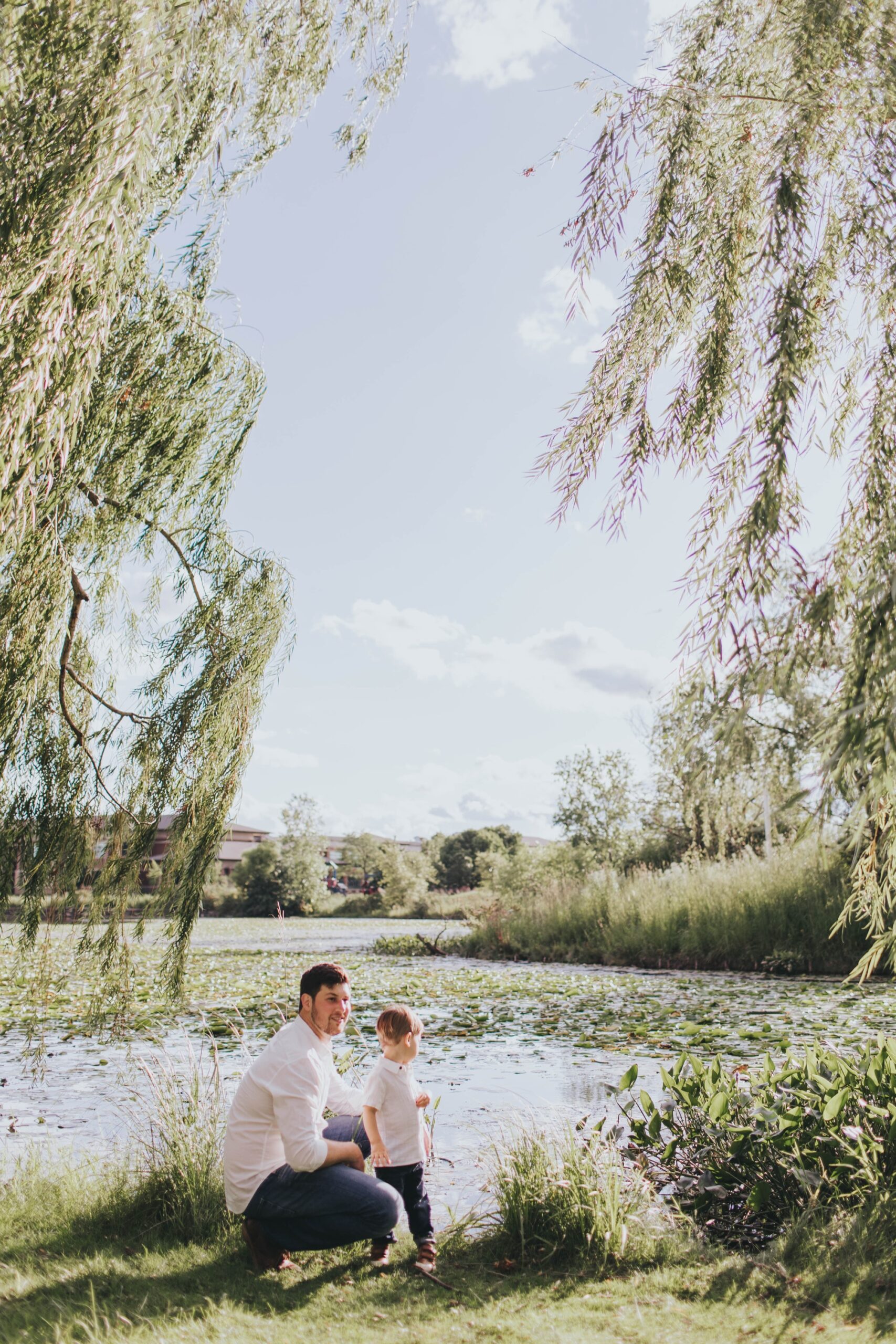 outdoor photo locations in Chicago for family pictures