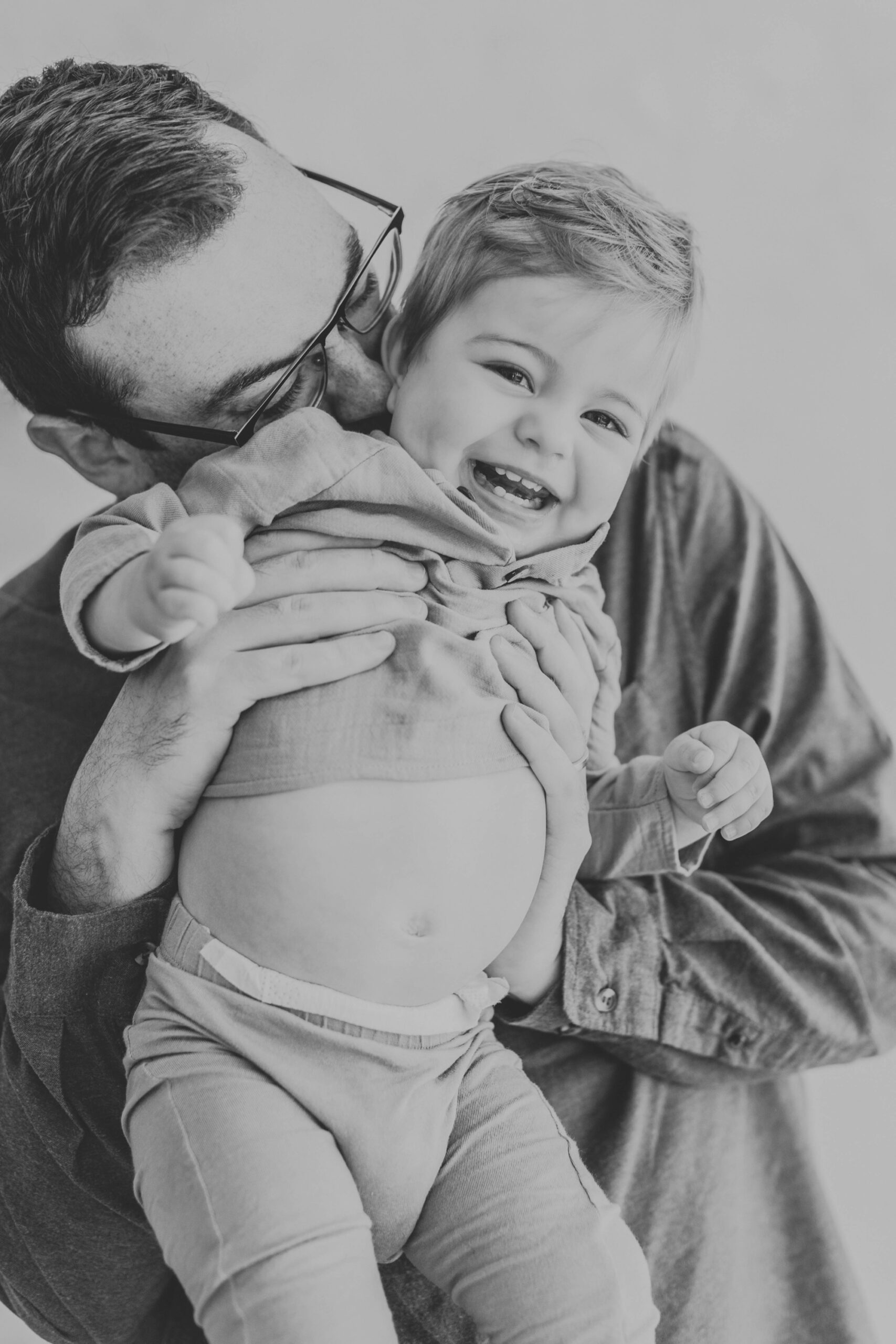studio family photography by Meg Adamik Creative