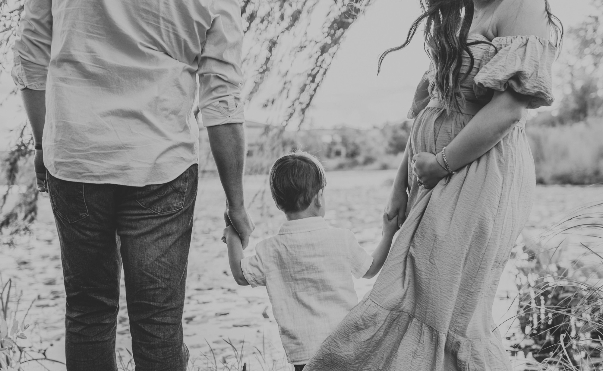 toddler maternity photography session