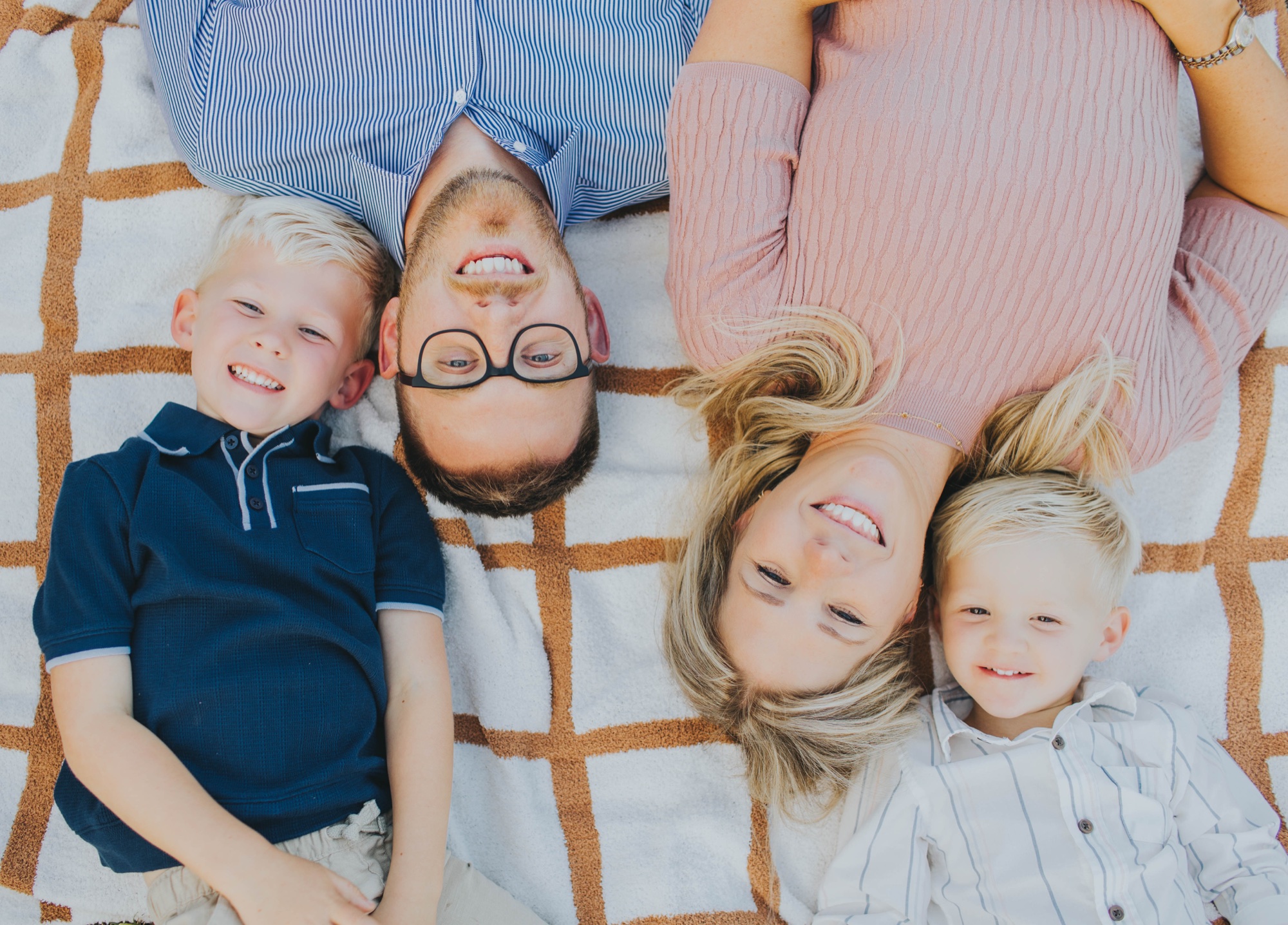 sibling photo session by Meg Adamik Creative, Chicago