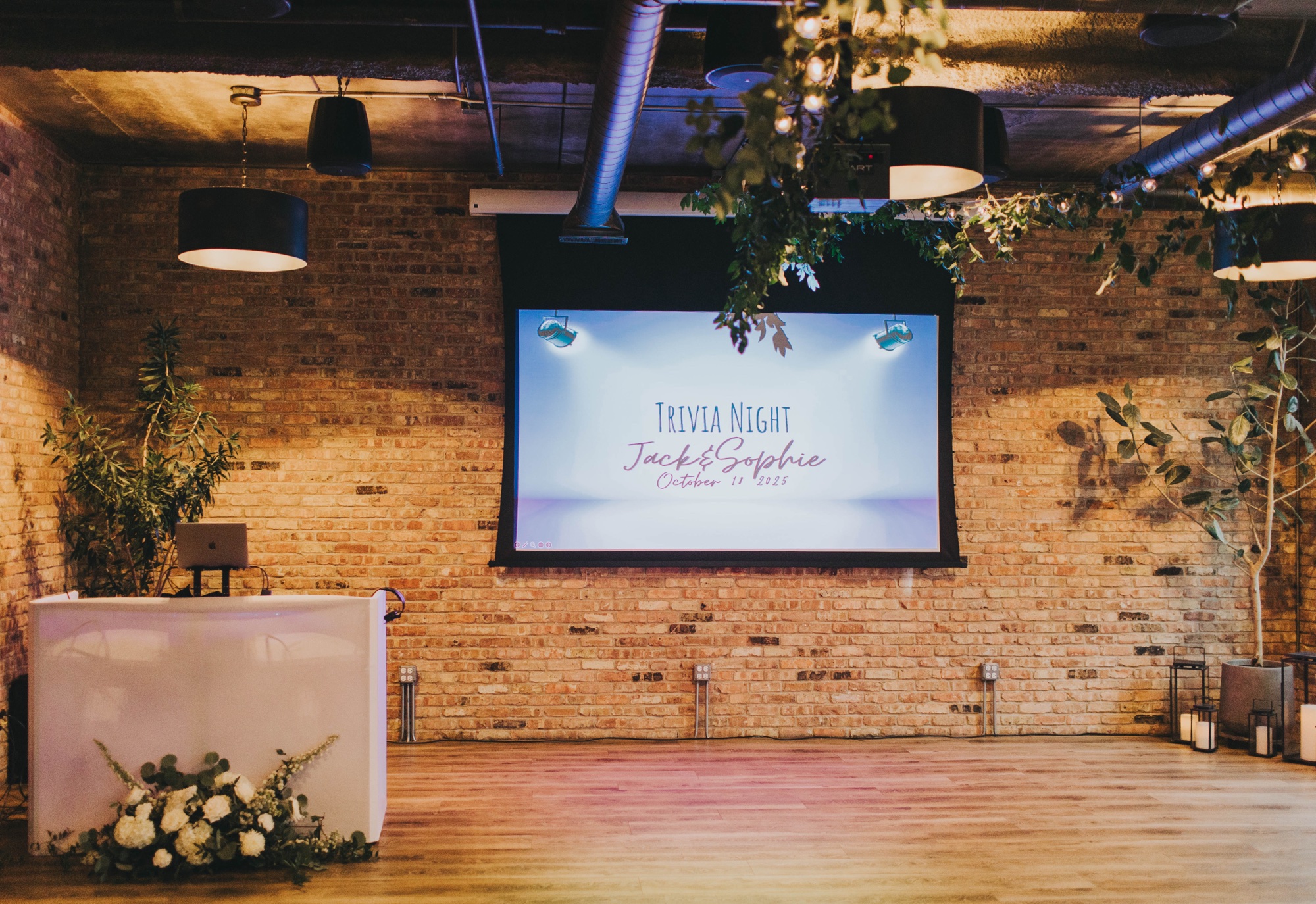 wedding reception game night; wedding trivia; unconventional wedding