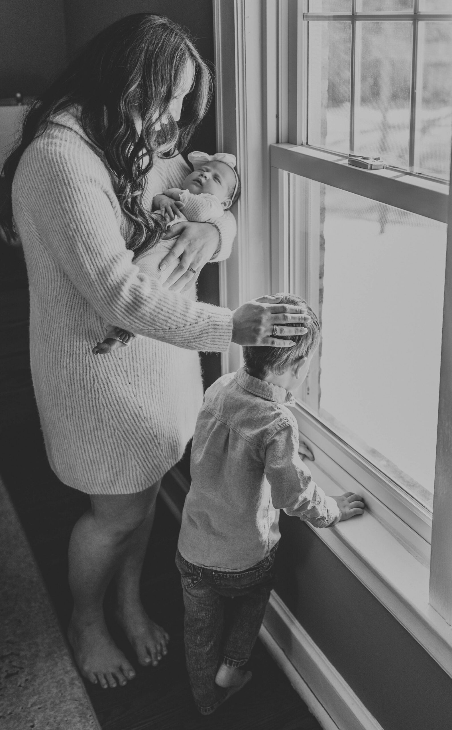 Meg Adamik Creative; Chicago Suburbs Family & Newborn Photography