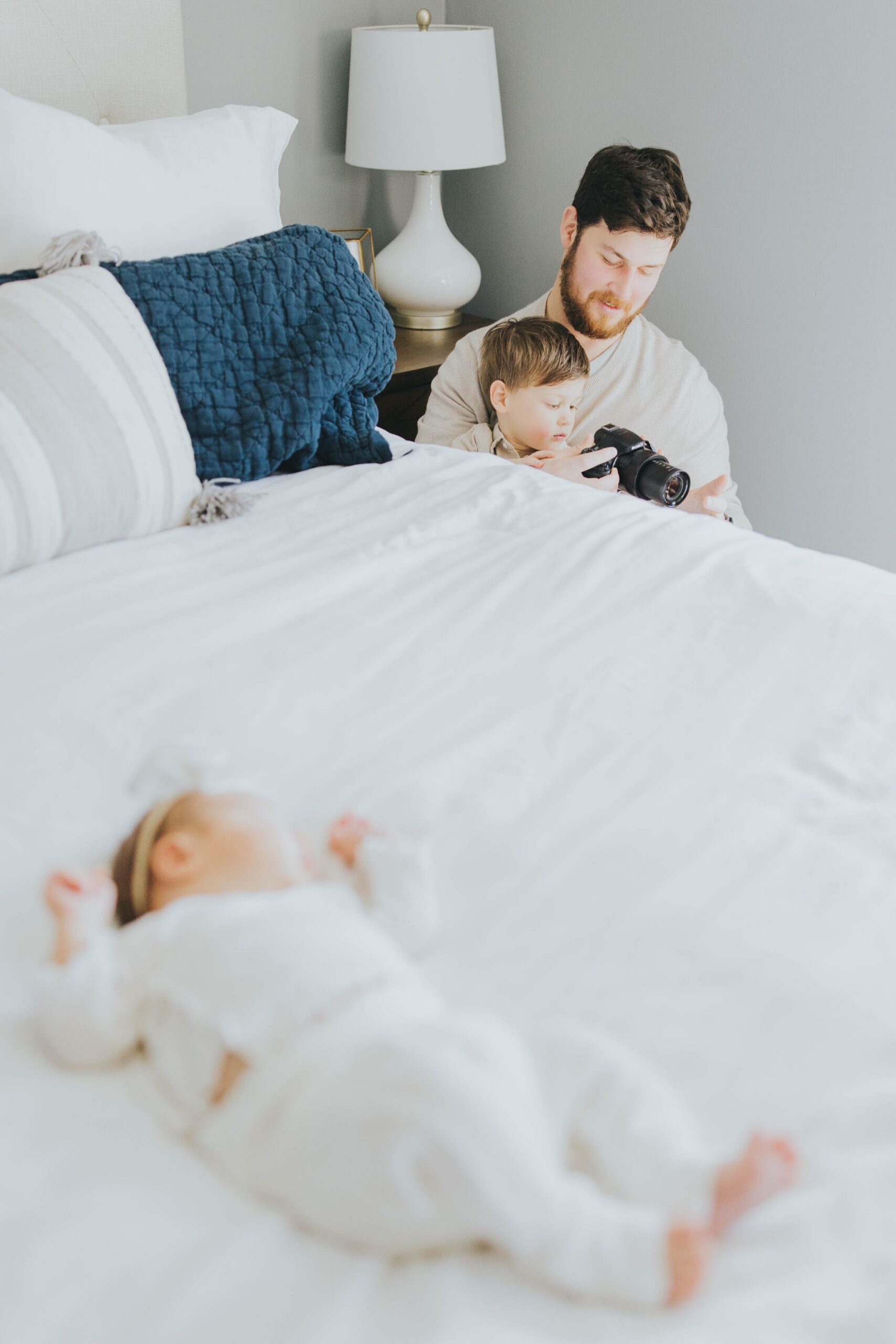 cute family photo combinations for you in-home newborn session