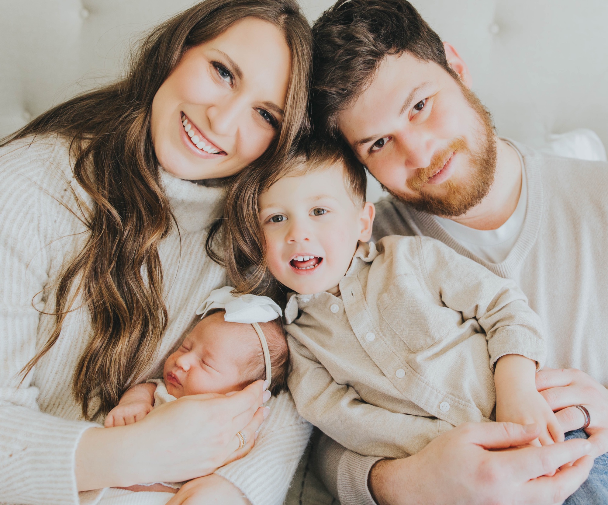 cute family photo combinations for you in-home newborn session